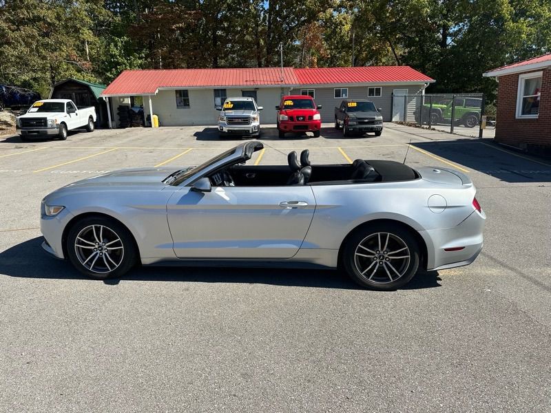 2016 Ford Mustang Image 8