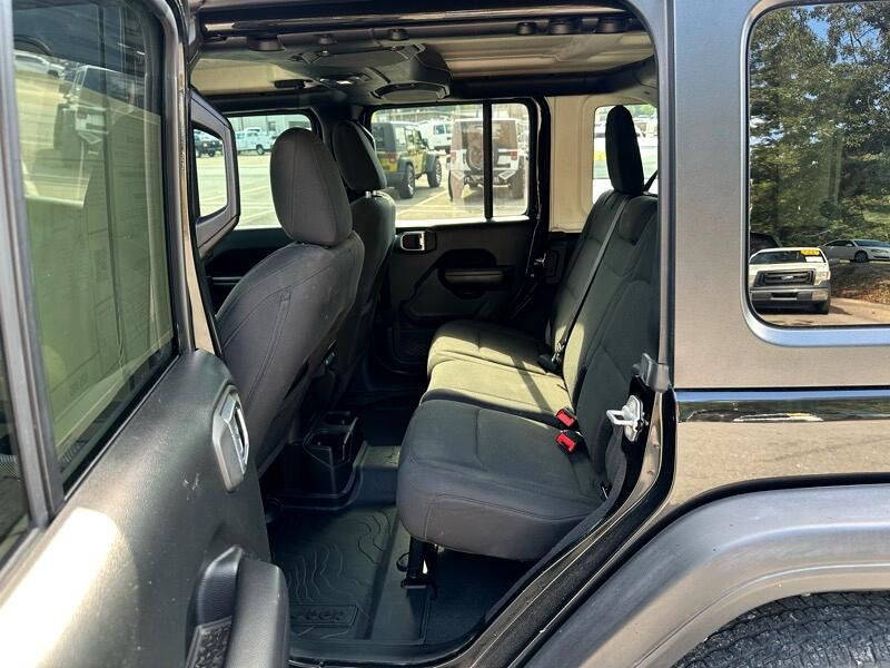 2018 Jeep Wrangler Unlimited Image 12