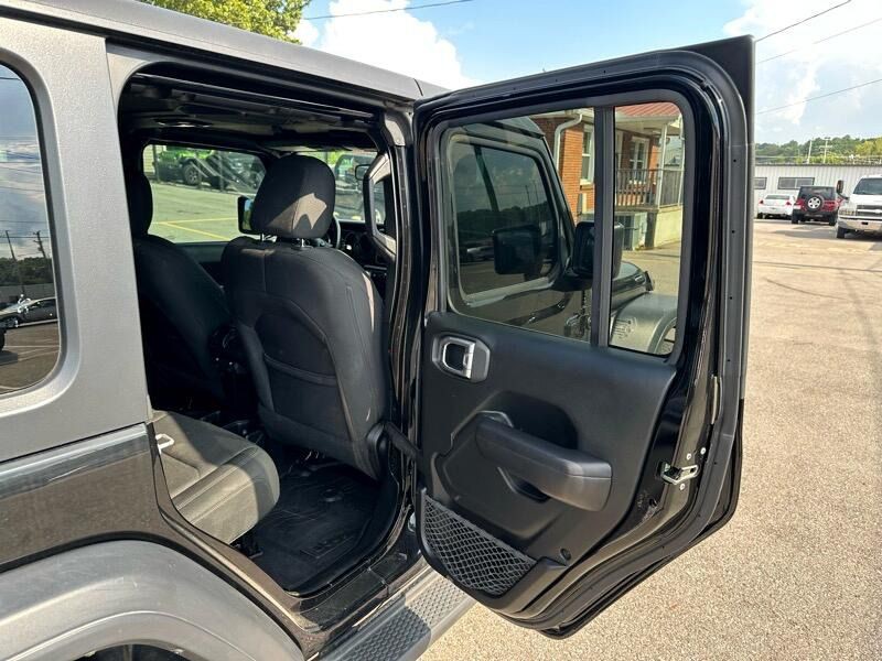 2018 Jeep Wrangler Unlimited Image 14