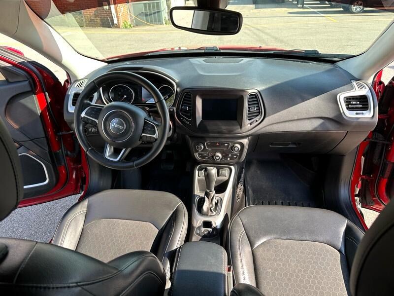 2019 Jeep Compass Image 10