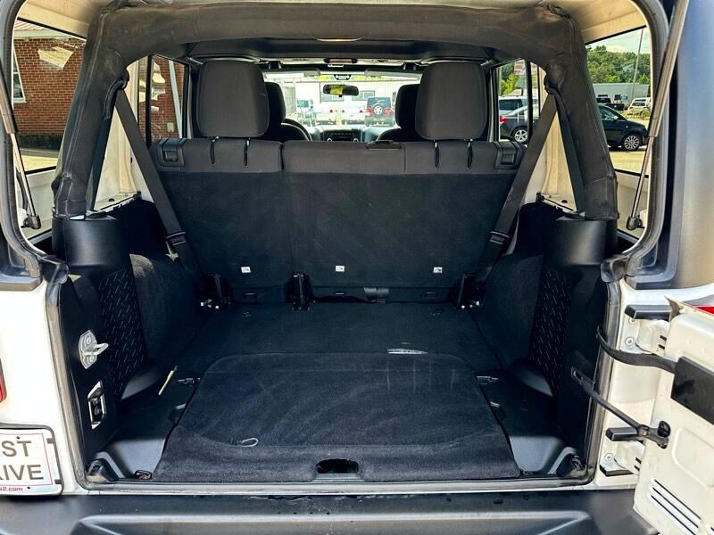 2018 Jeep Wrangler Image 13