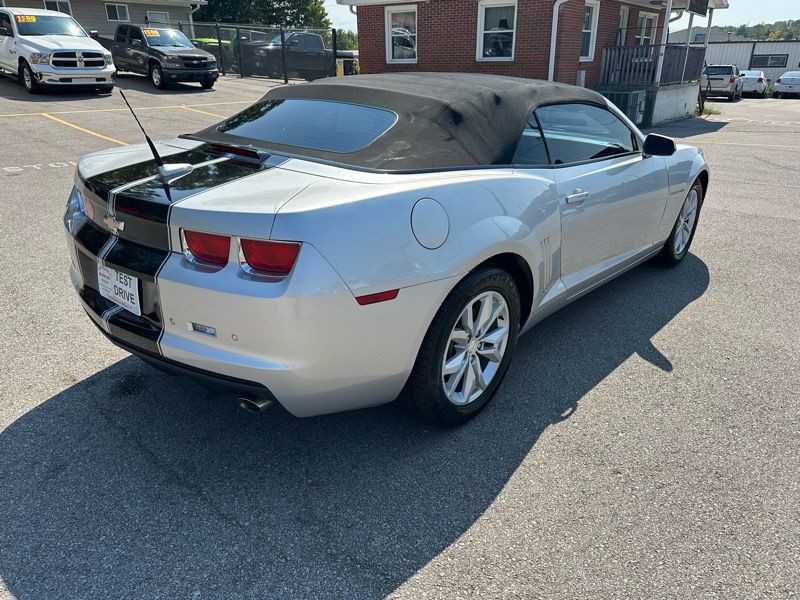 2011 Chevrolet Camaro Image 5