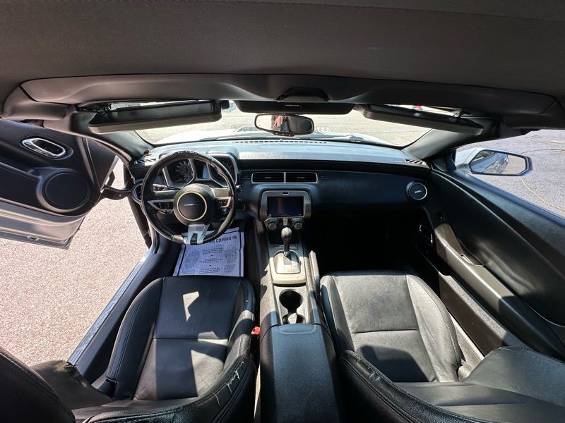 2011 Chevrolet Camaro Image 14