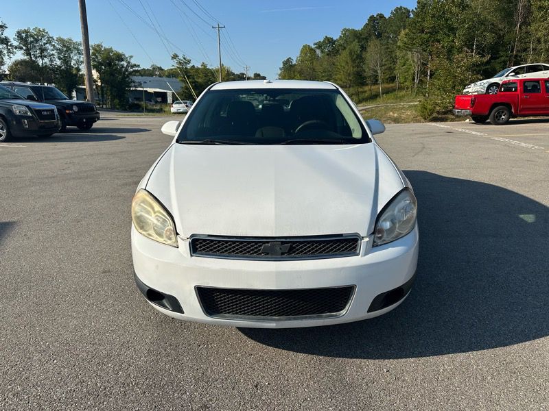 2013 Chevrolet Impala Image 2