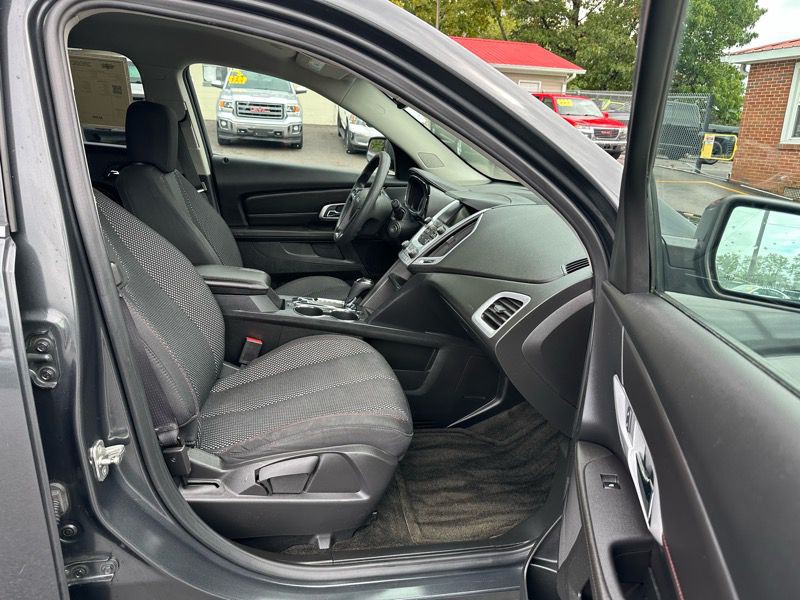 2017 GMC Terrain Image 16