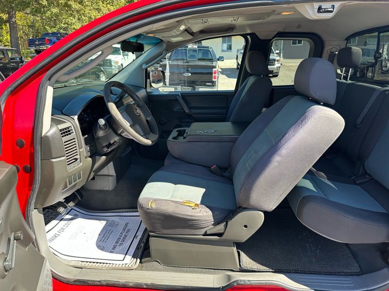 2007 Nissan Titan Image 10