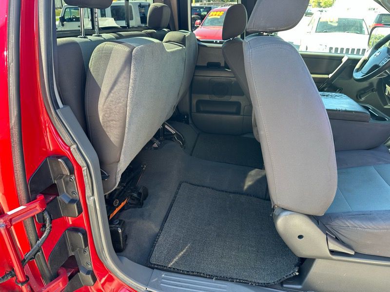 2007 Nissan Titan Image 15