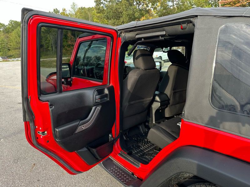 2017 Jeep Wrangler Unlimited Image 11