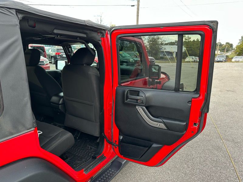 2017 Jeep Wrangler Unlimited Image 14