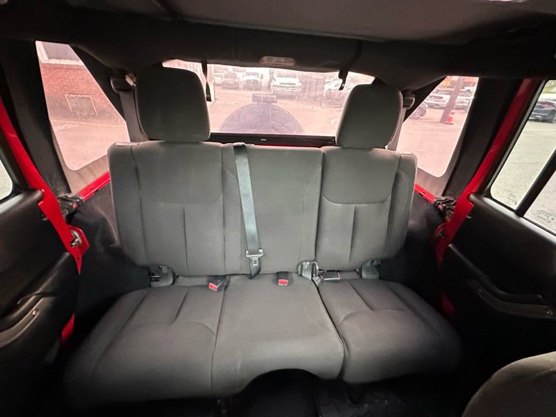 2017 Jeep Wrangler Unlimited Image 18