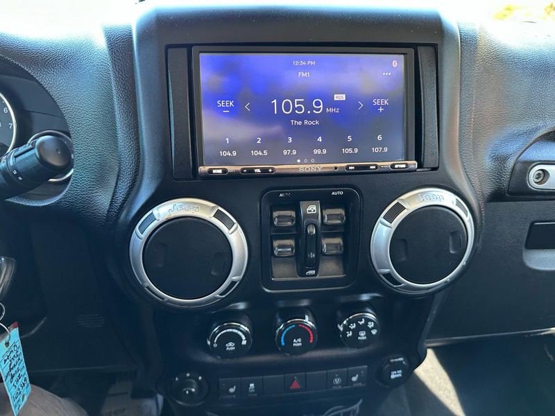 2015 Jeep Wrangler Unlimited Image 21