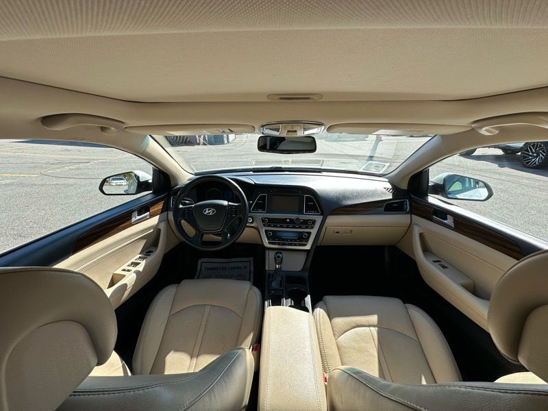 2016 Hyundai Sonata Image 18