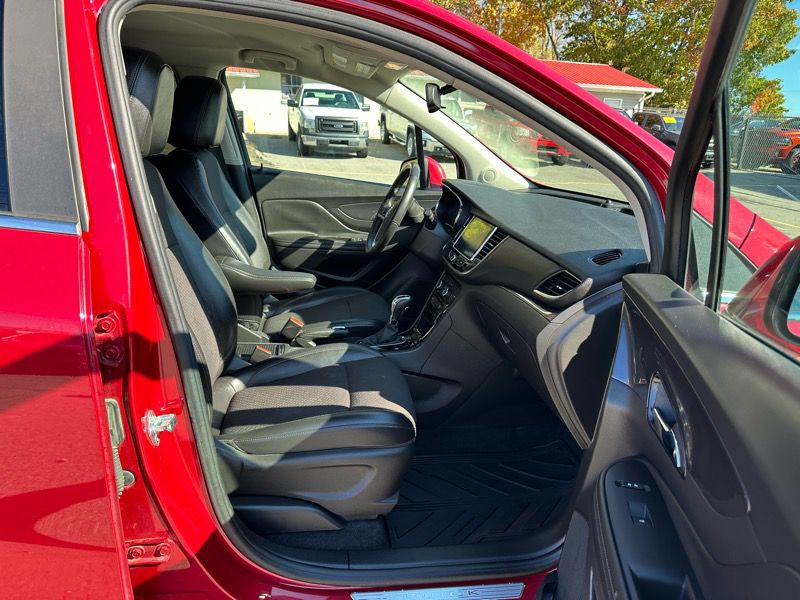 2018 Buick Enclave Image 16