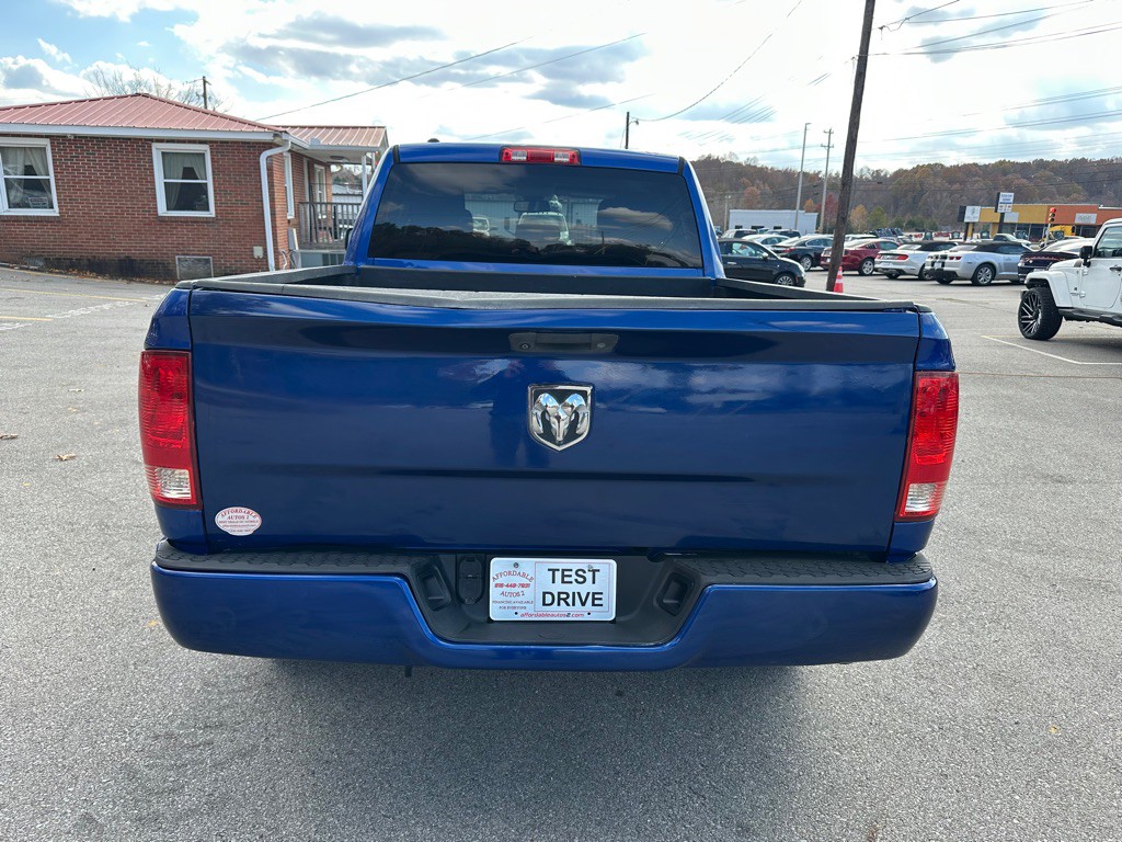 2015 RAM 1500 Image 6