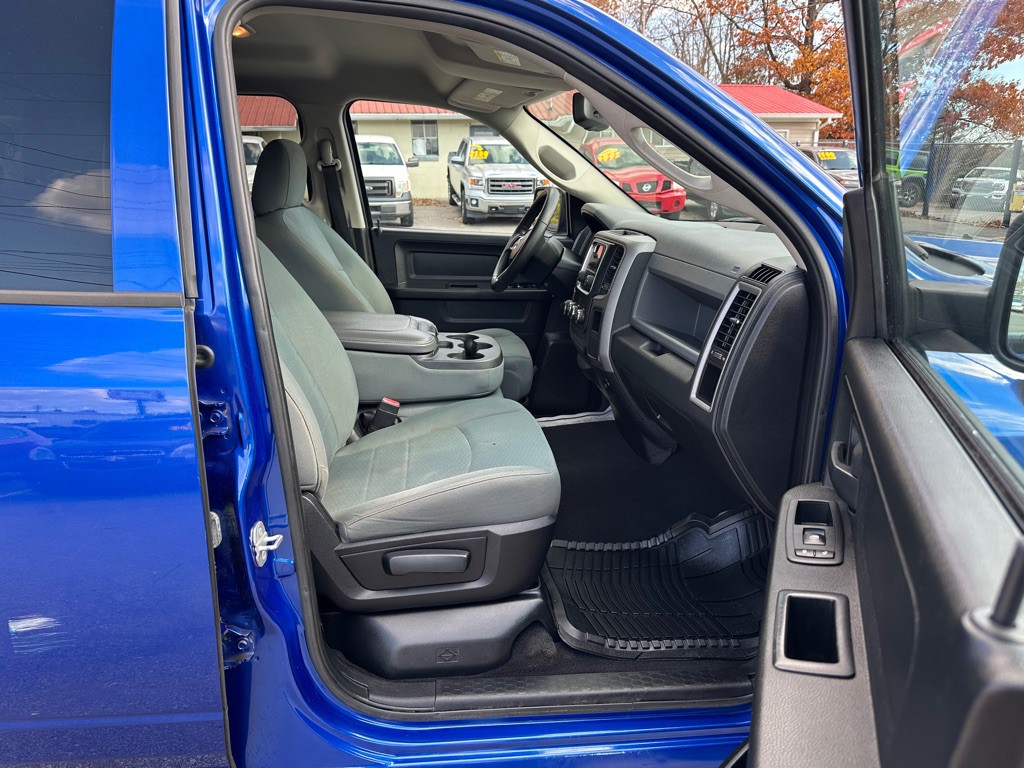 2015 RAM 1500 Image 16