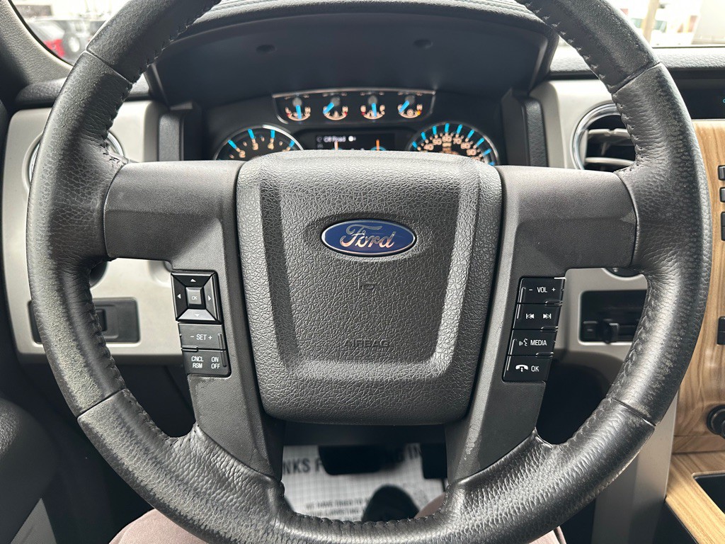 2011 Ford F-150 Image 28
