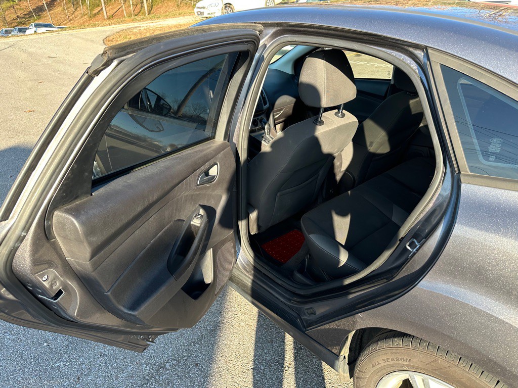 2014 Ford Focus Image 11