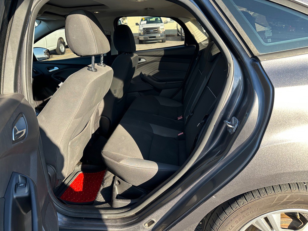 2014 Ford Focus Image 12