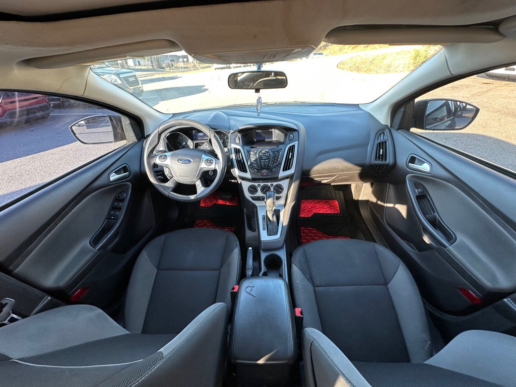 2014 Ford Focus Image 18