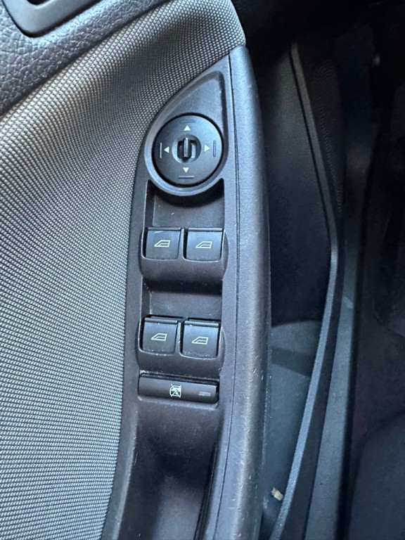 2014 Ford Focus Image 20