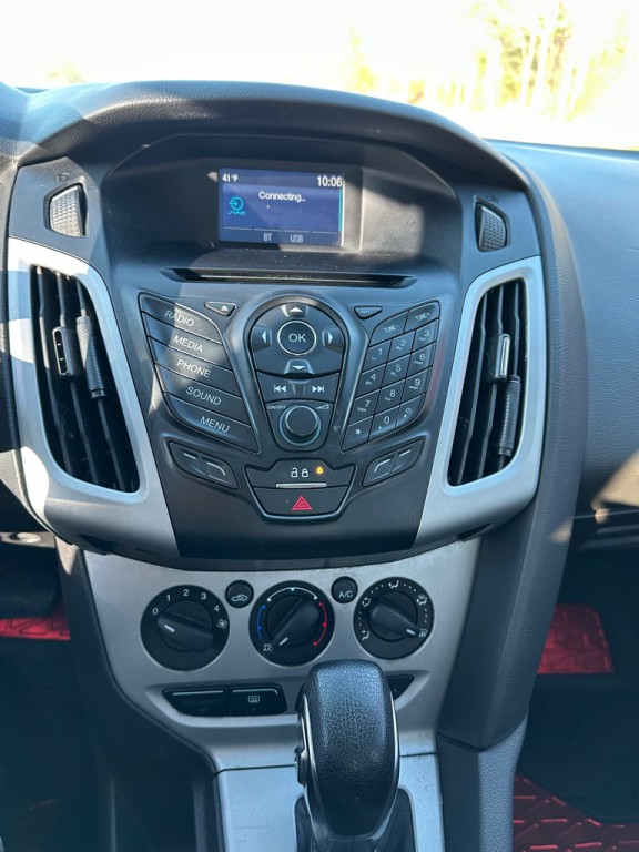 2014 Ford Focus Image 21