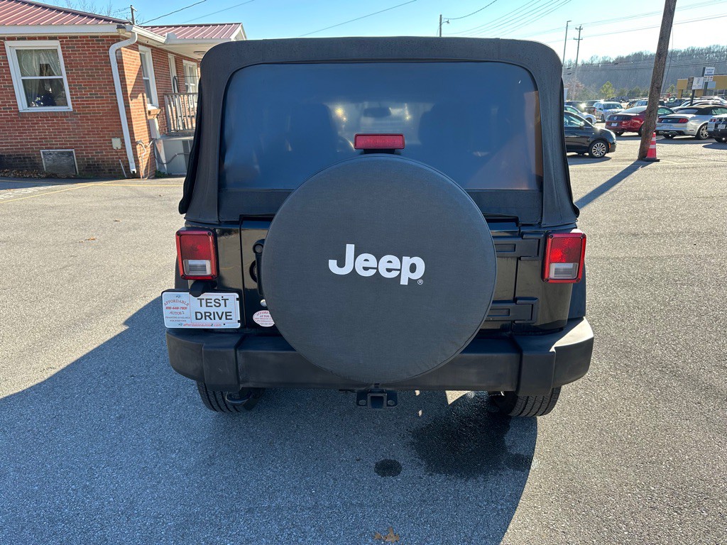 2013 Jeep Wrangler Unlimited Image 6