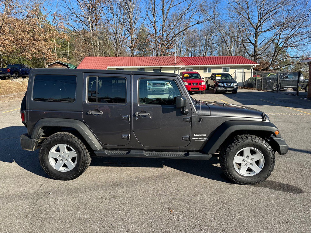 2017 Jeep Wrangler Unlimited Image 4