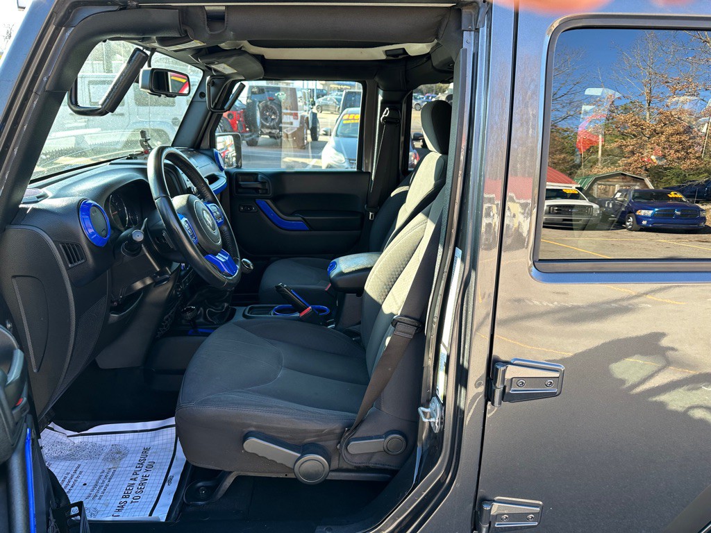 2017 Jeep Wrangler Unlimited Image 10