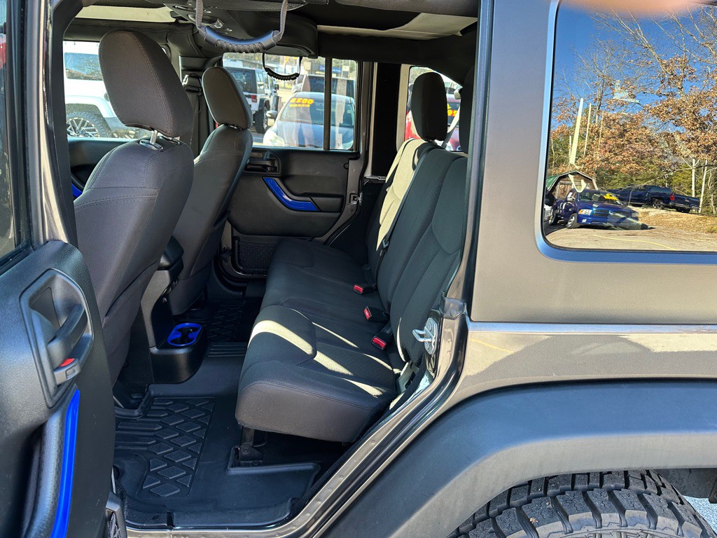 2017 Jeep Wrangler Unlimited Image 12