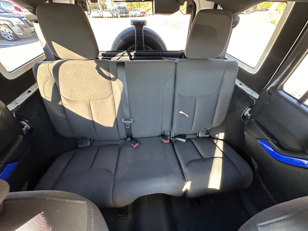 2017 Jeep Wrangler Unlimited Image 19