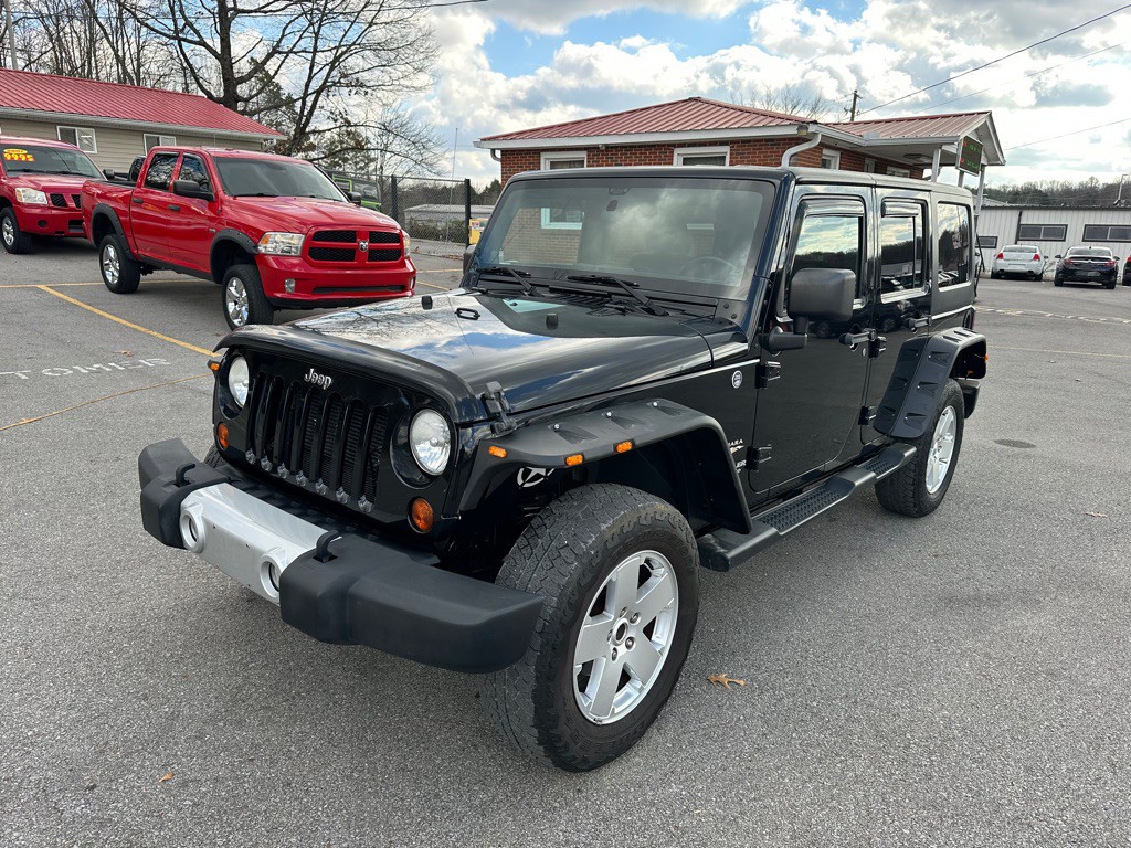 2012 Jeep Wrangler Unlimited Image 1