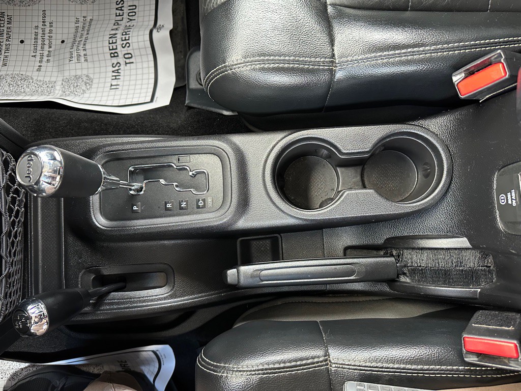 2012 Jeep Wrangler Unlimited Image 23