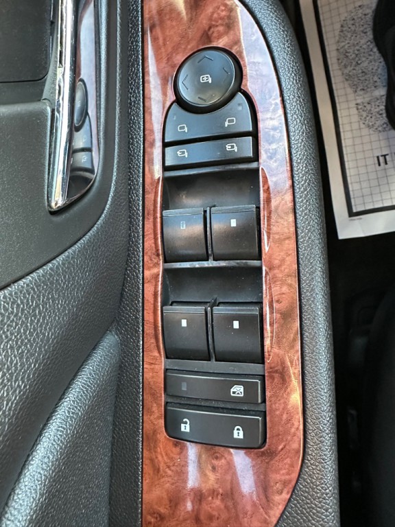 2008 Chevrolet Avalanche Image 20