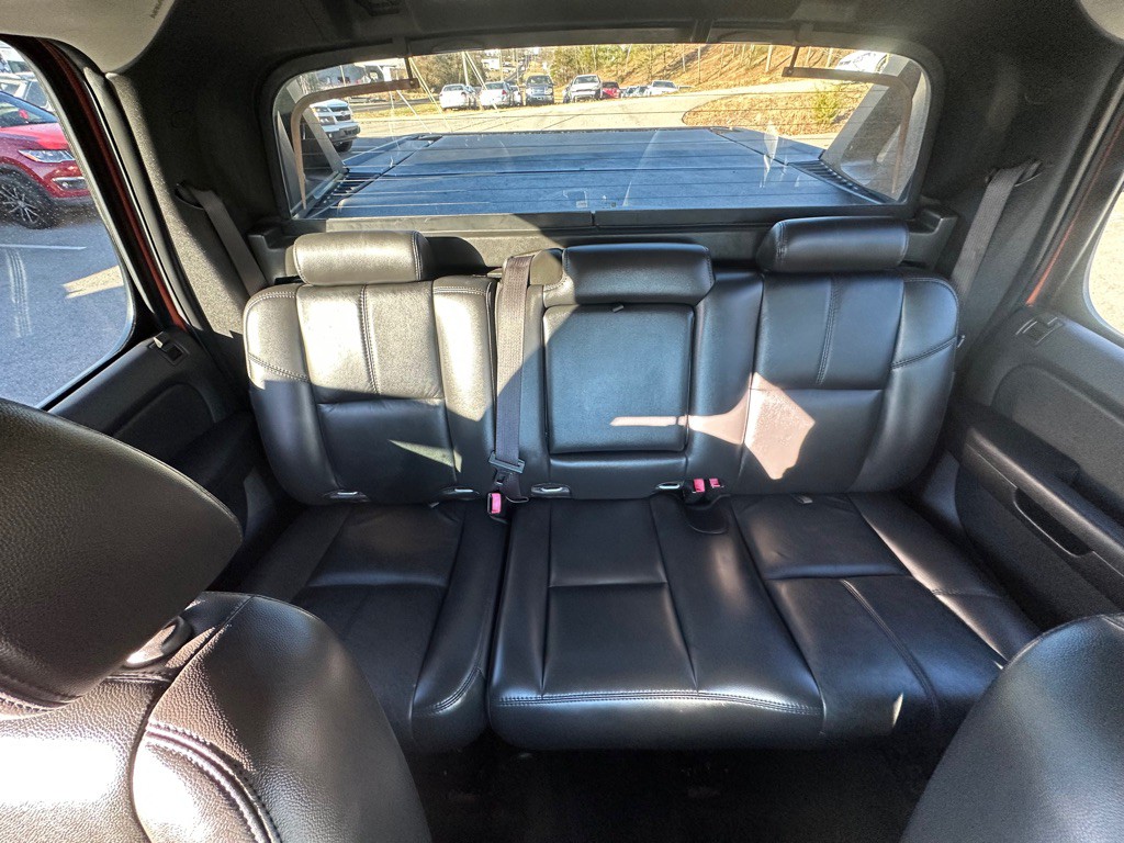 2008 Chevrolet Avalanche Image 25