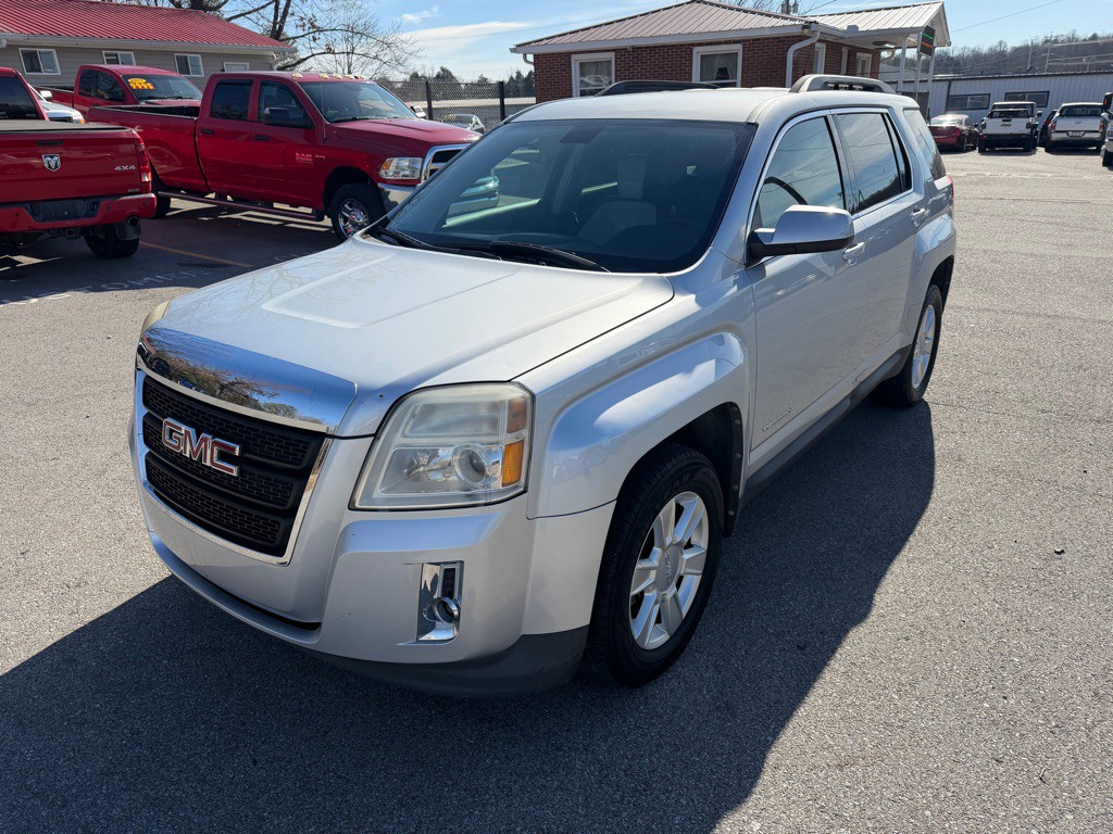 2010 GMC Terrain Image 1
