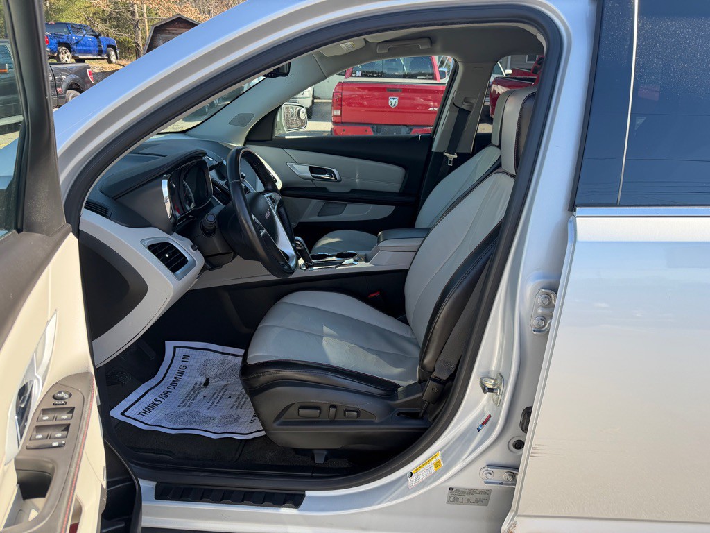 2010 GMC Terrain Image 10