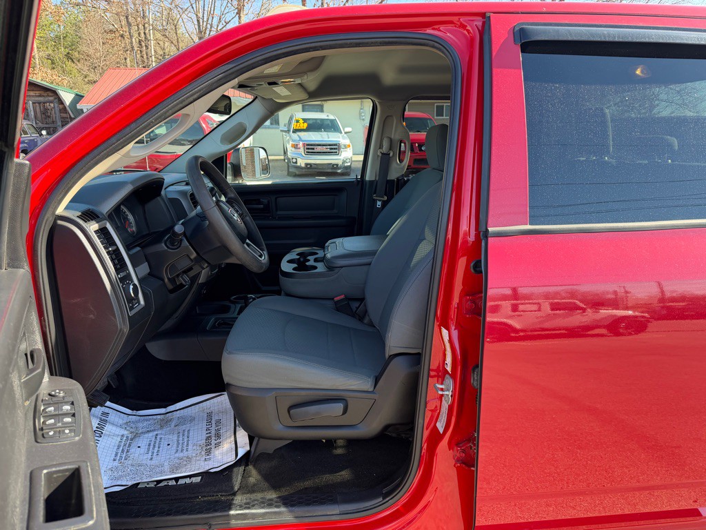 2016 RAM 2500 Image 10