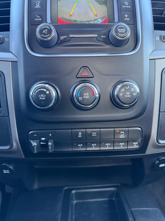 2016 RAM 2500 Image 24