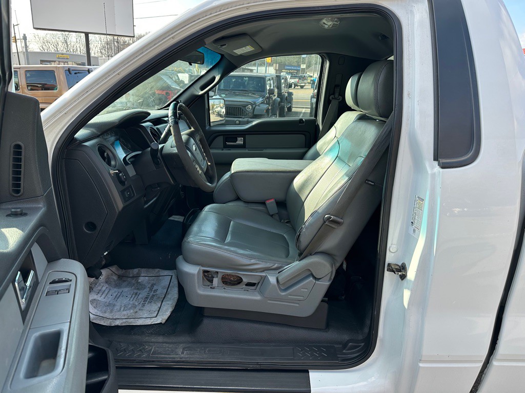 2013 Ford F-150 Image 10