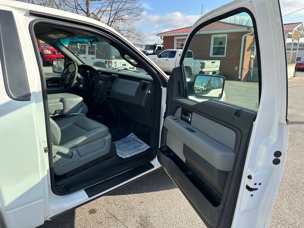 2013 Ford F-150 Image 11