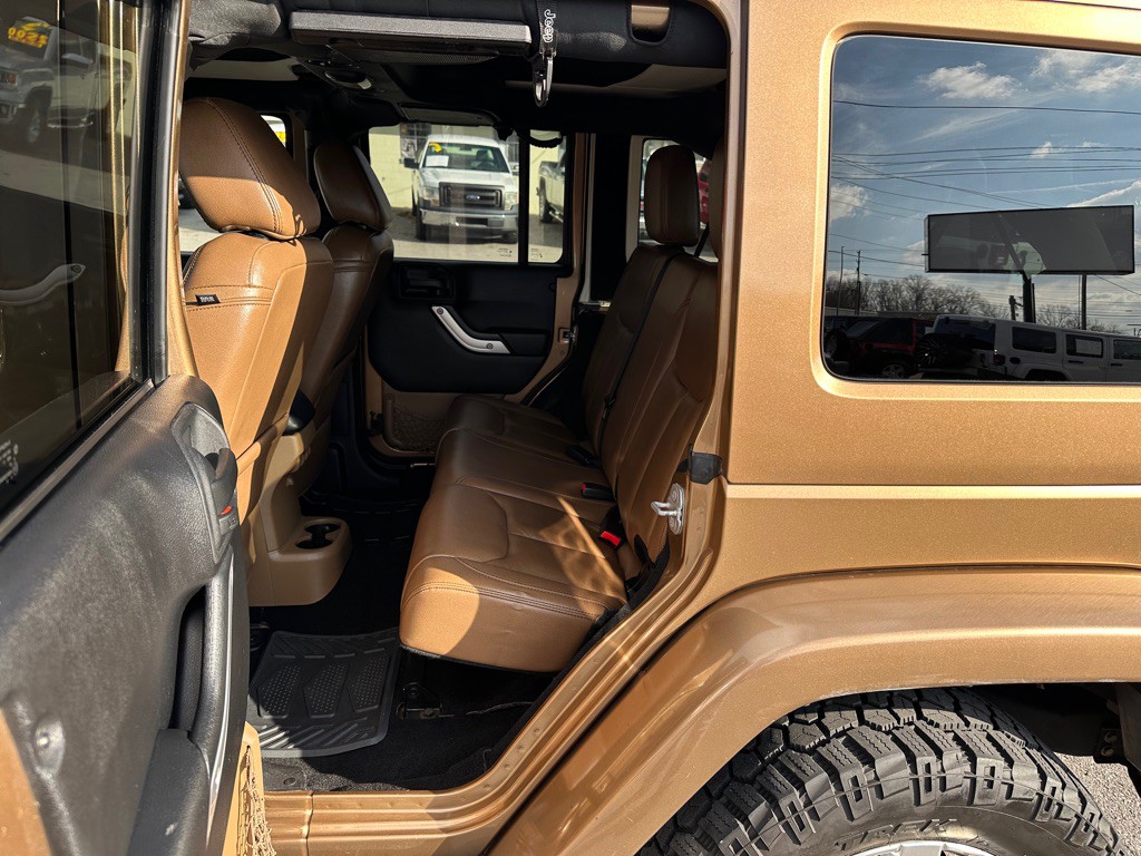 2015 Jeep Wrangler Unlimited Image 12