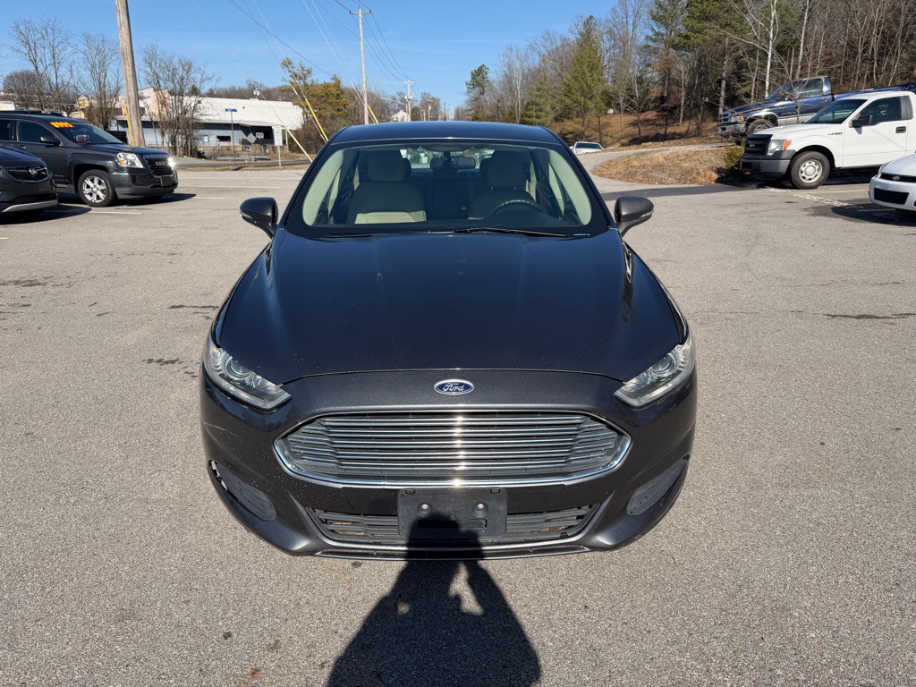 2015 Ford Fusion Image 2