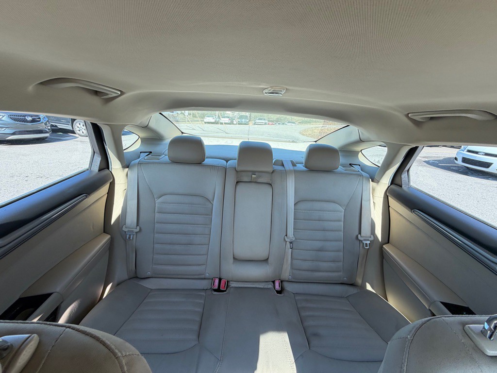 2015 Ford Fusion Image 17