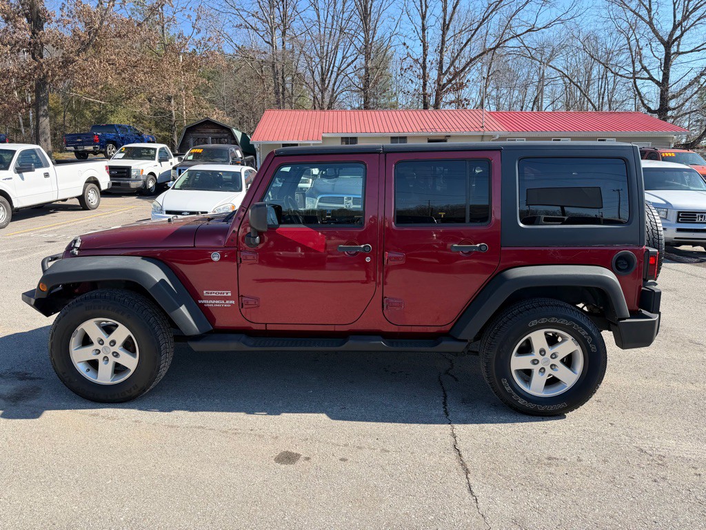2012 Jeep Wrangler Unlimited Image 8