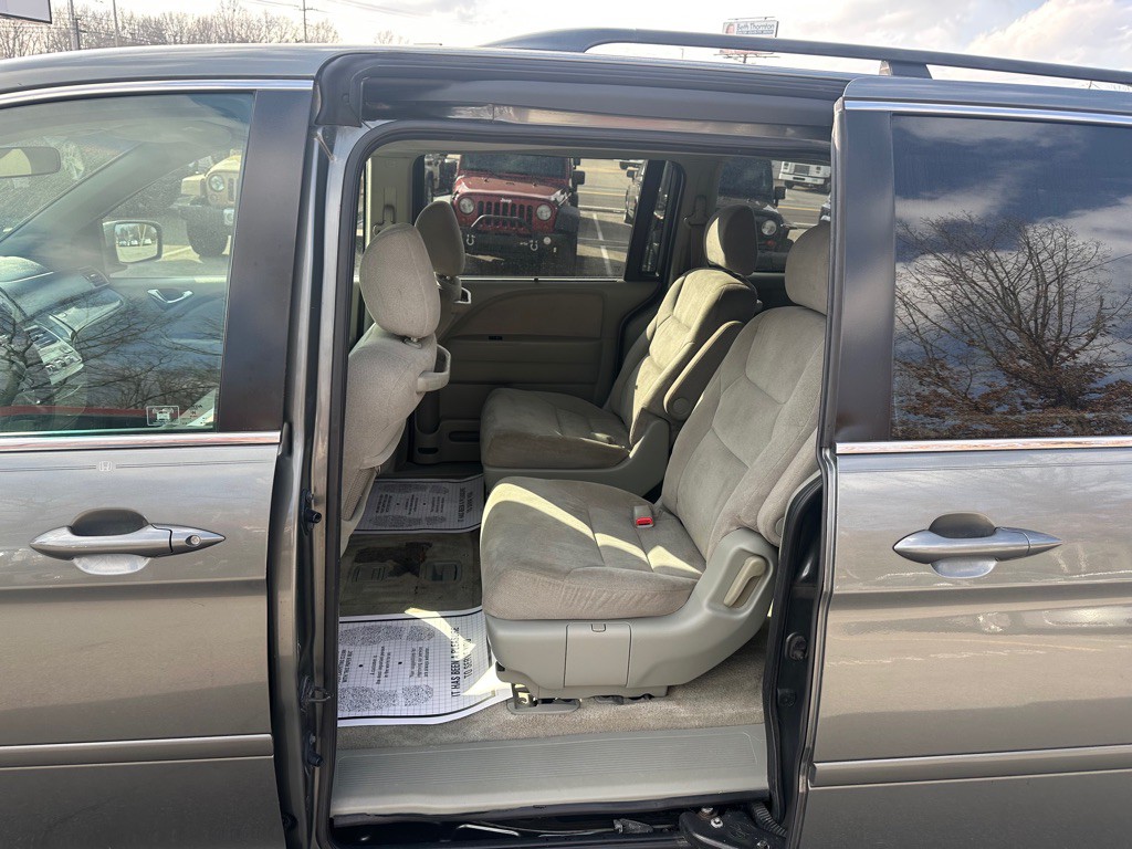 2007 Honda Odyssey Image 11