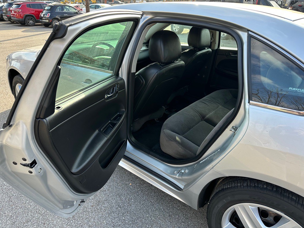 2014 Chevrolet Impala Image 11