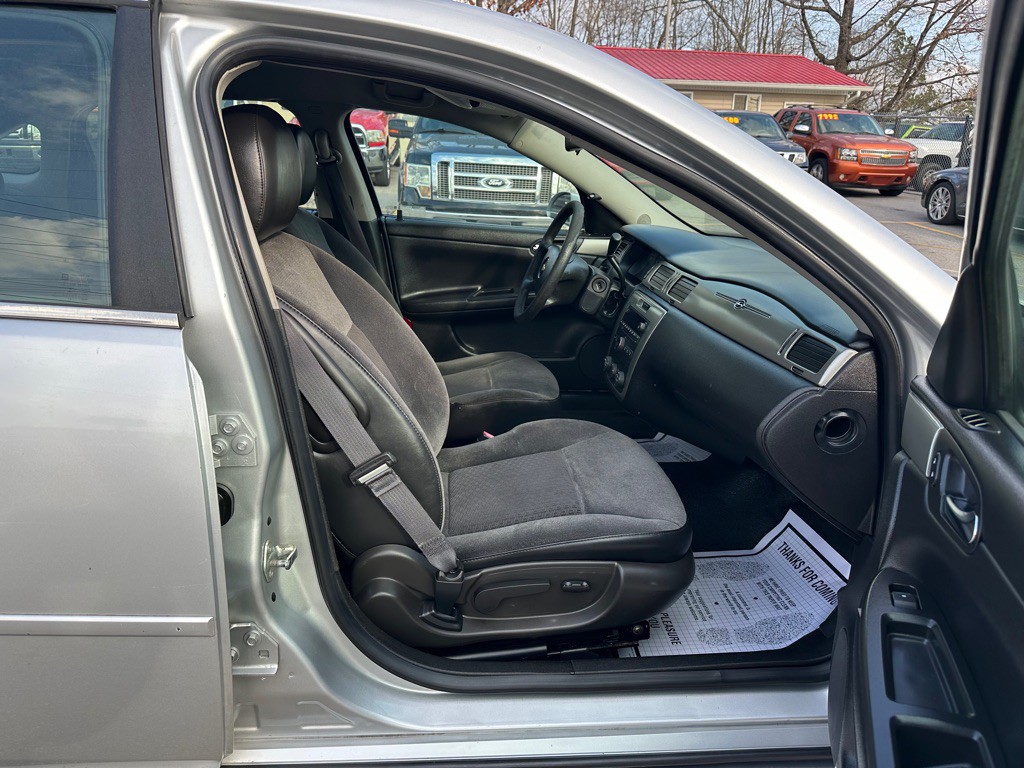 2014 Chevrolet Impala Image 16