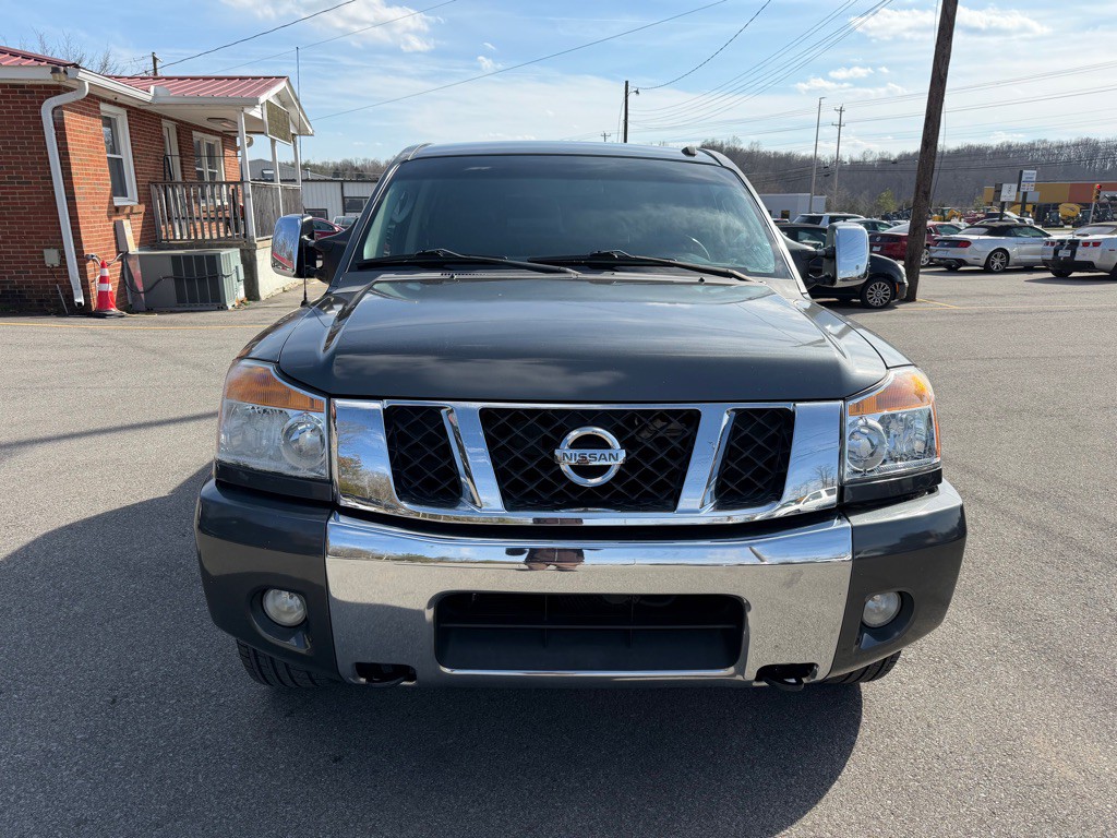 2008 Nissan Titan Image 2