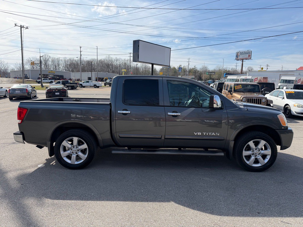 2008 Nissan Titan Image 4
