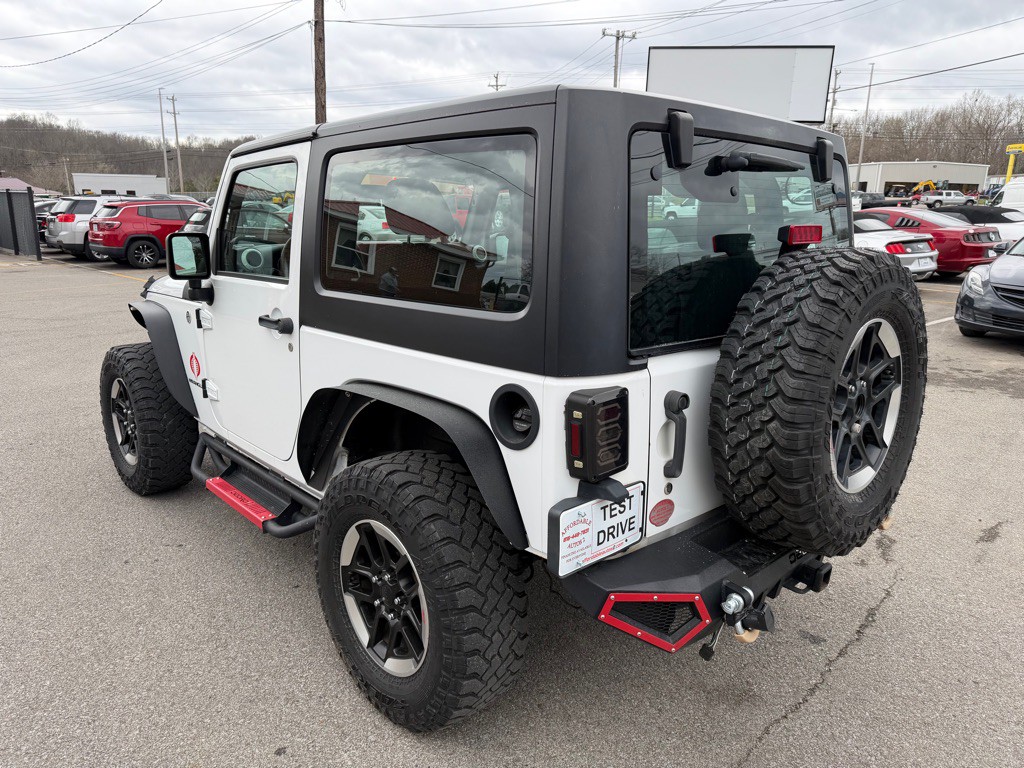 2017 Jeep Wrangler Image 7
